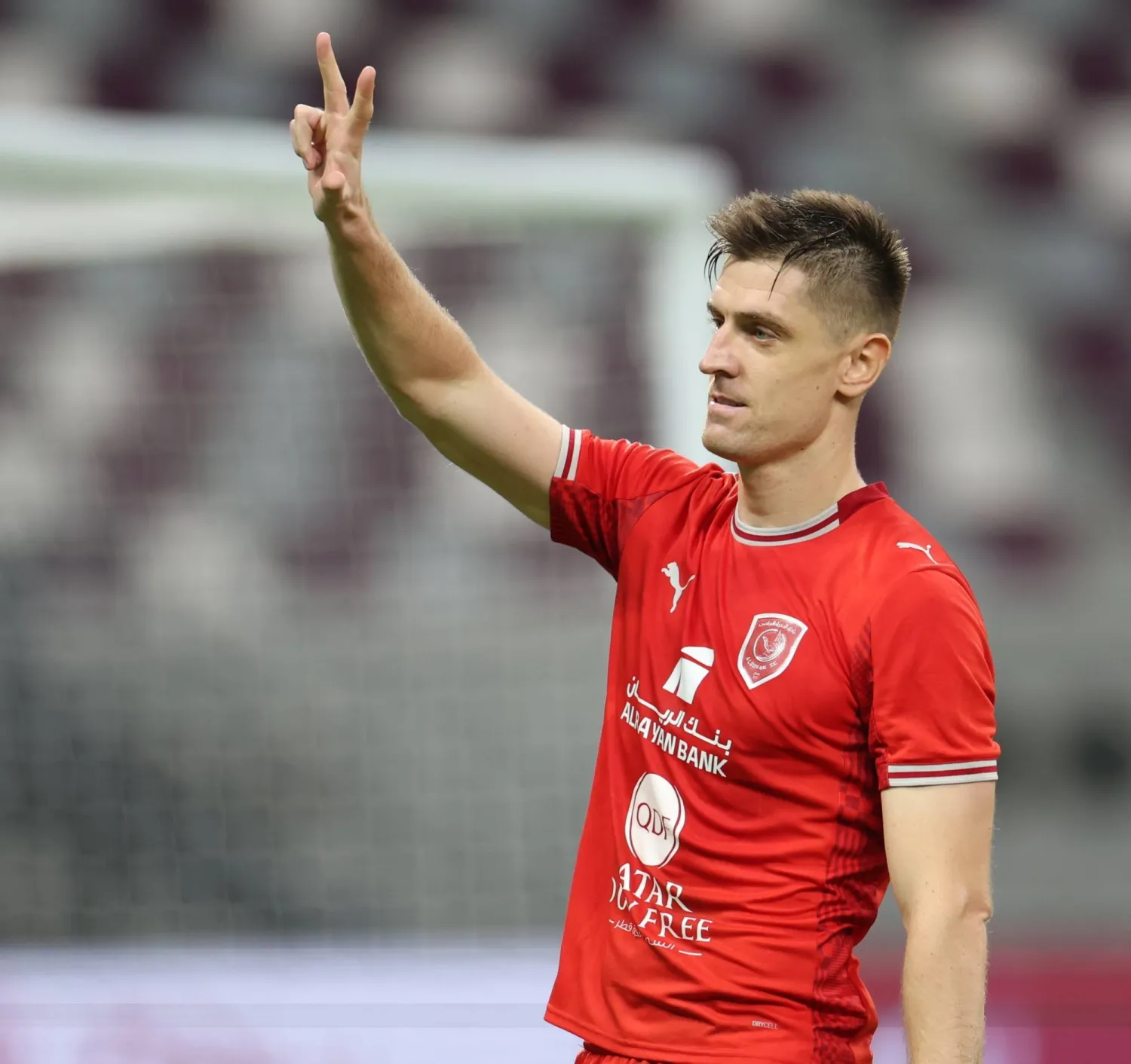 بياتيك لاعب الدحيل سجل هاتريك في شباك أم صلال (الشرق الأوسط)