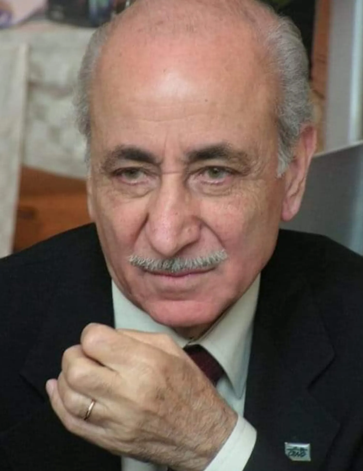 فؤاد التكرلي