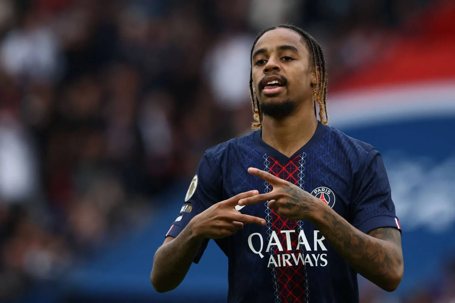 برادلي باركولا تألق في فوز سان جيرمان على لانس (أ.ف.ب)