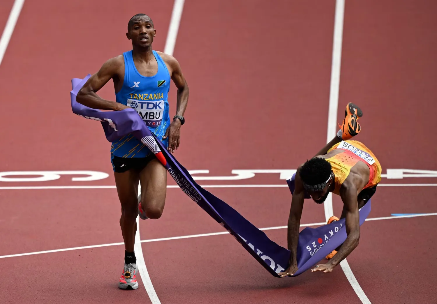 ألفونس فيليكس سيمبو (رويترز)