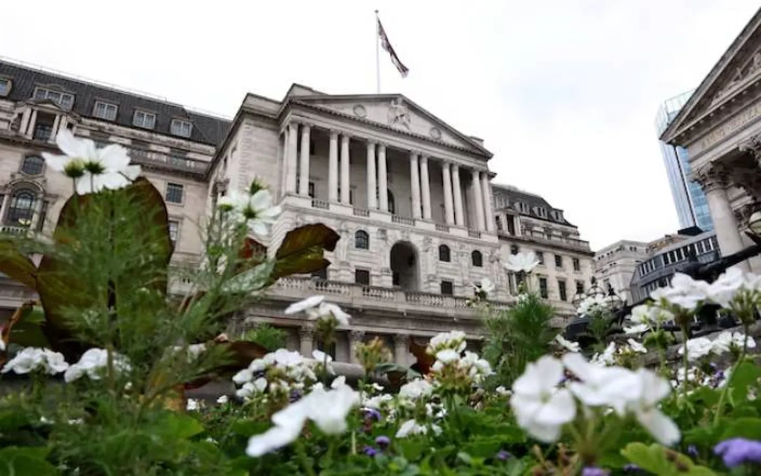 مبنى «بنك إنجلترا» في لندن (رويترز)