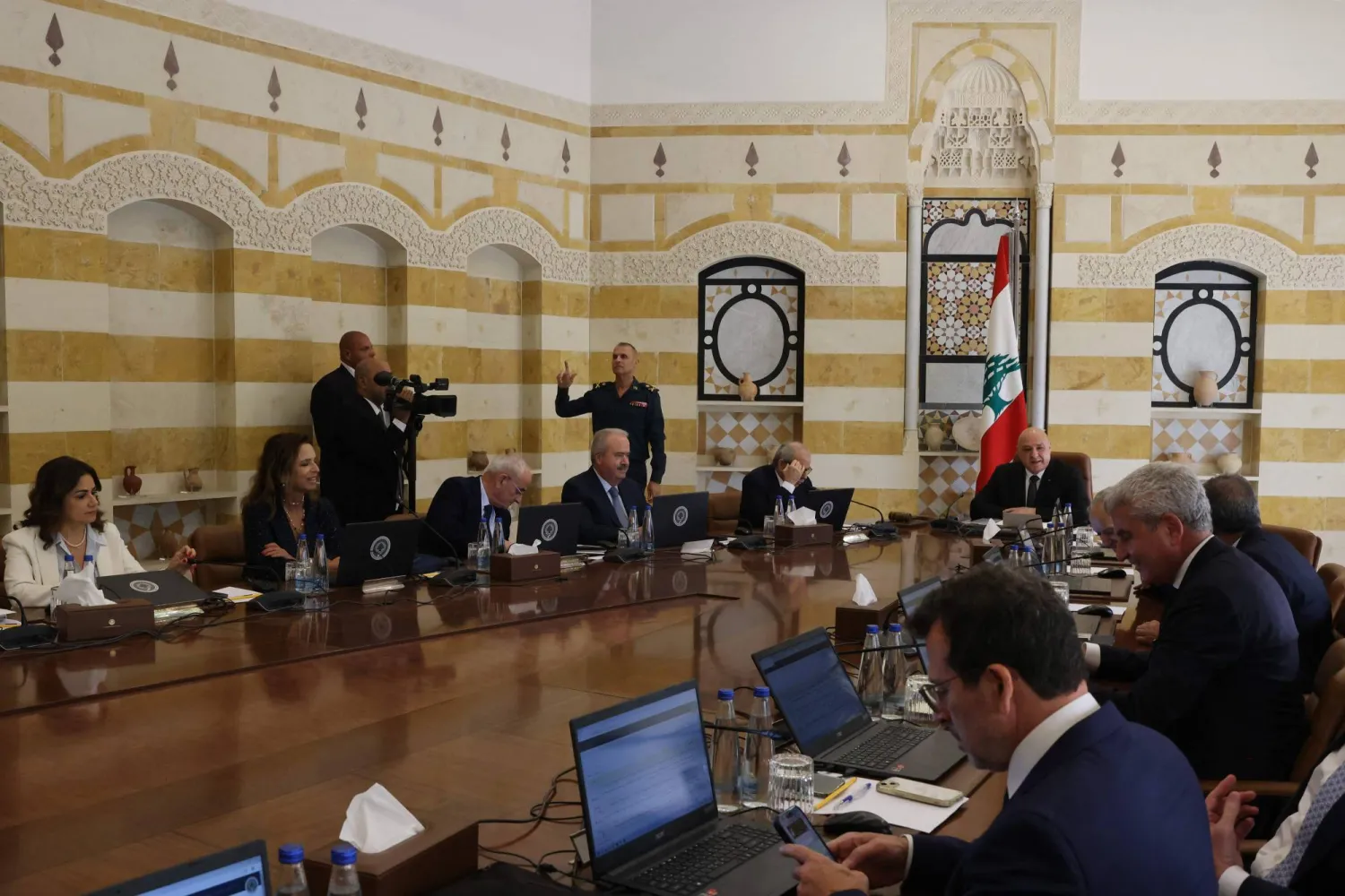 مجلس الوزراء اللبناني مجتمعاً في القصر الجمهوري (أرشيفية - أ.ف.ب) 
