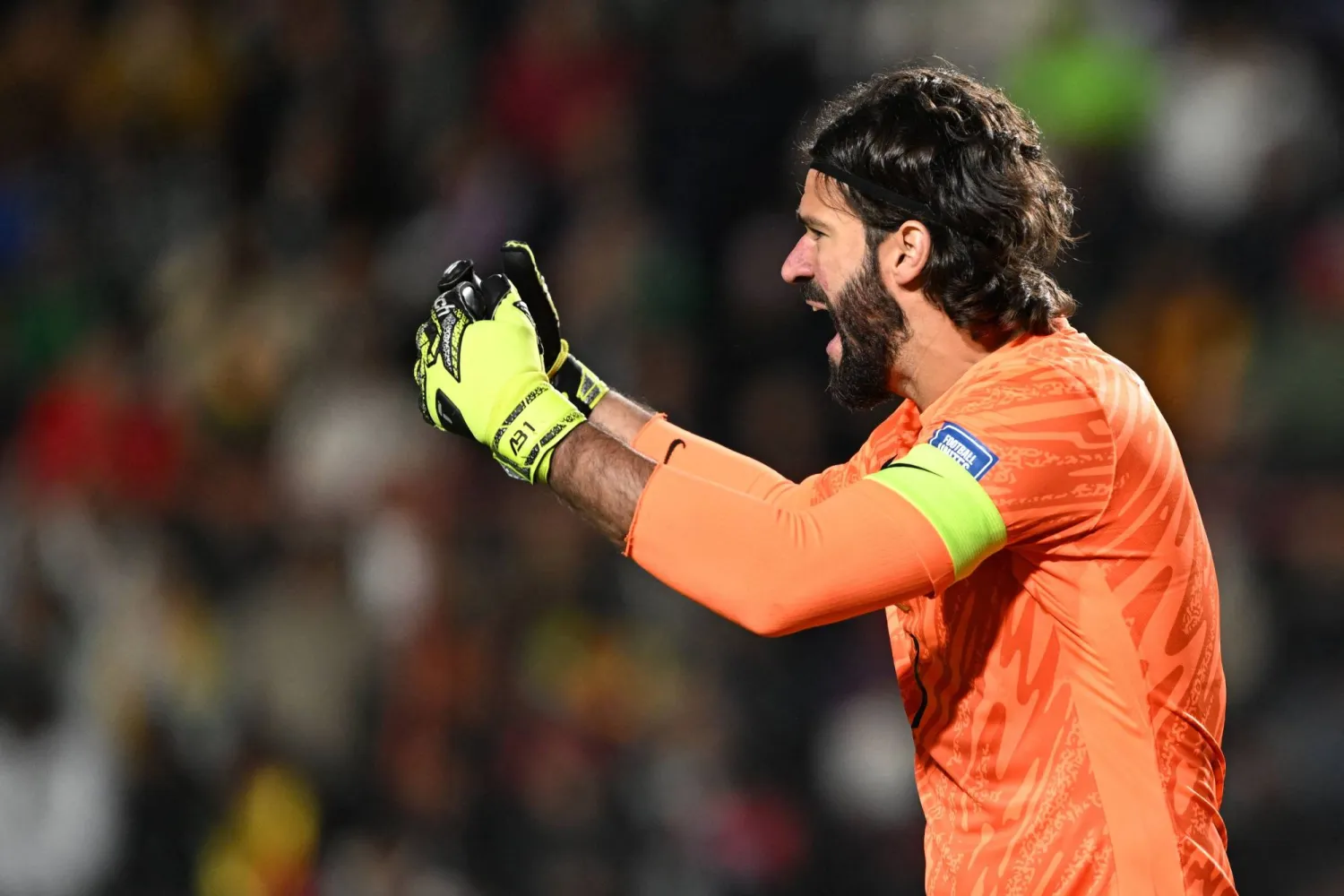 البرازيلي أليسون بيكر حارس مرمى ليفربول (أ.ف.ب) 