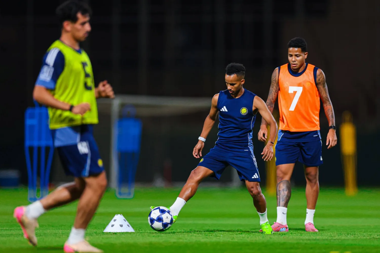 لاعبو النصر خلال التحضيرات الأخيرة (نادي النصر)