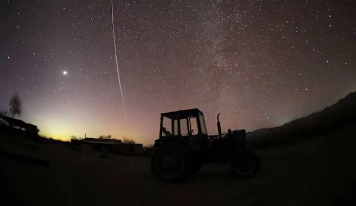 Starlink satellites are pictured in the sky over a farm in the Almaty Region, Kazakhstan January 25, 2025. REUTERS/Pavel Mikheyev/File Photo Purchase Licensing Rights