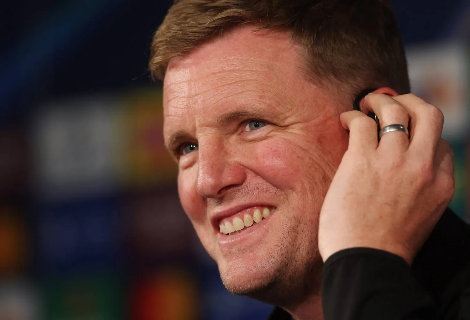 هاو خلال المؤتمر الصحافي (رويترز)