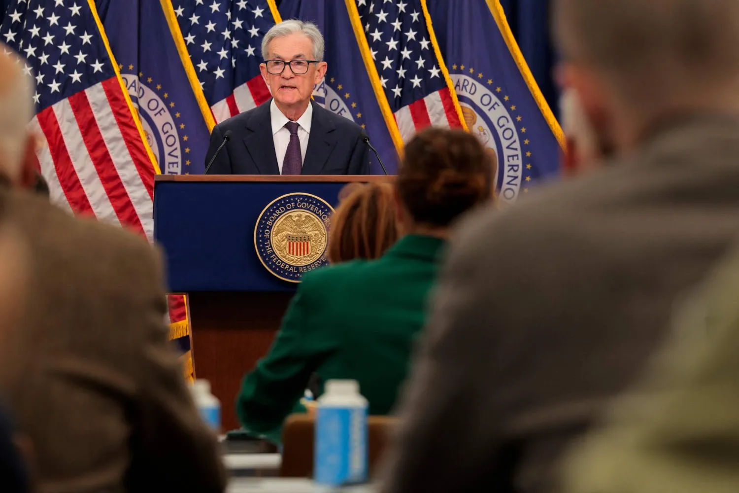 رئيس الاحتياطي الفيدرالي يتحدث بعد قرار خفض سعر الفائدة بمقدار 25 نقطة أساس (أ.ف.ب)