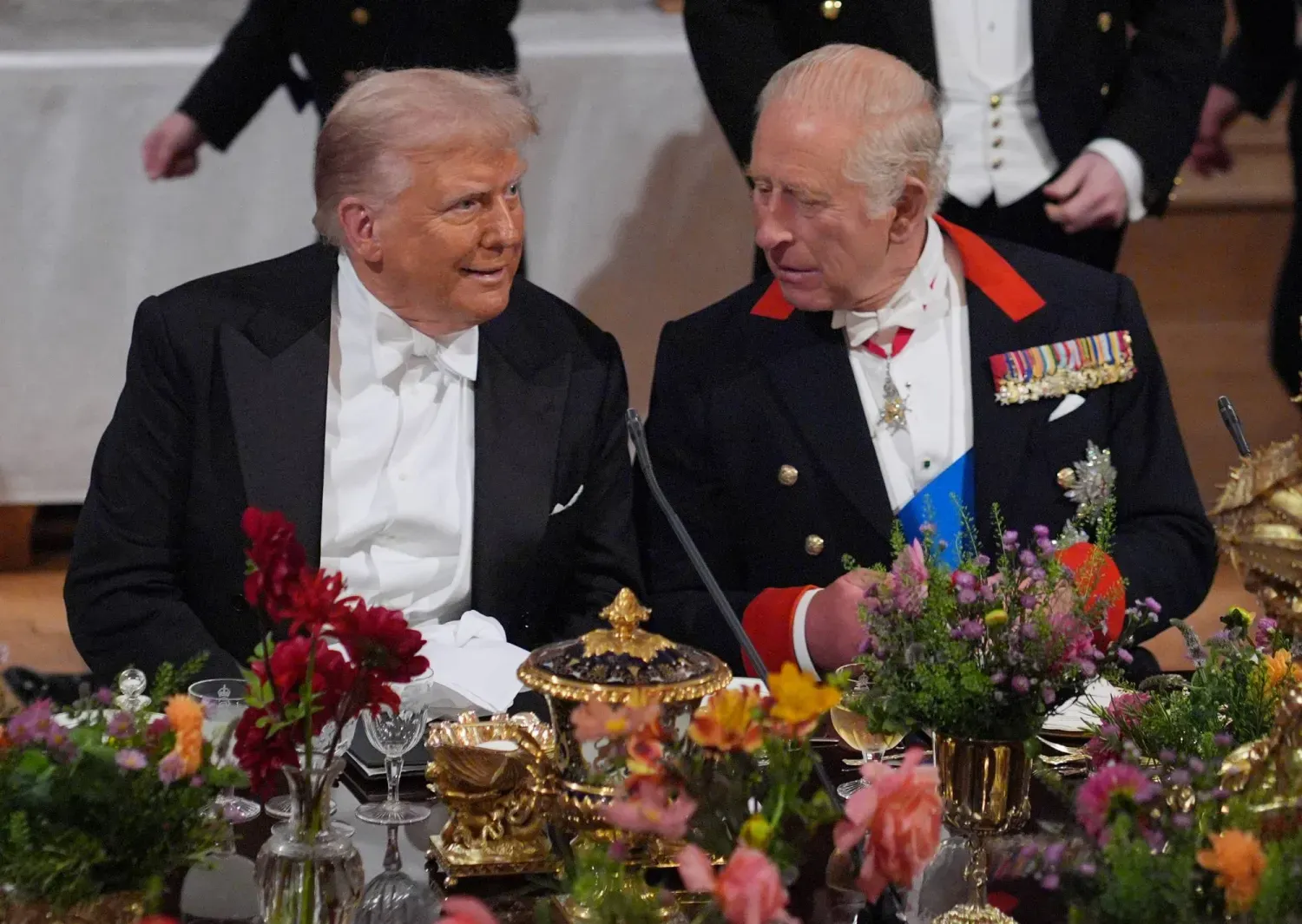 Kral Charles ve Trump dün Windsor Kalesi'nde akşam yemeğinde (DPA)