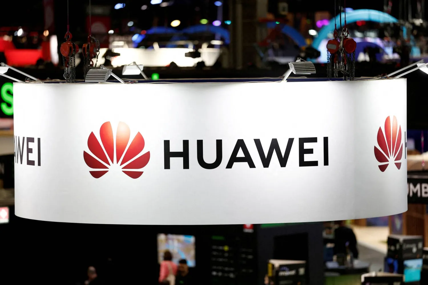 FILE PHOTO: The logo of Huawei is seen at the Viva Technology conference dedicated to innovation and startups at Porte de Versailles exhibition center in Paris, France, June 12, 2025. REUTERS/Benoit Tessier/File Photo