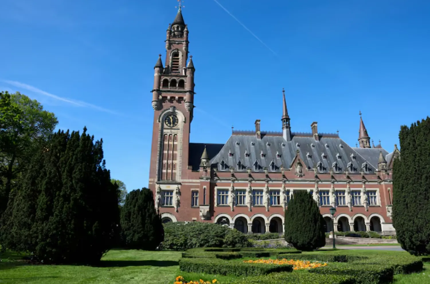 A view shows the Peace Palace, which houses the International Court of Justice (ICJ), in The Hague, Netherlands, April 28, 2025. REUTERS/Piroschka van de Wouw/File Photo