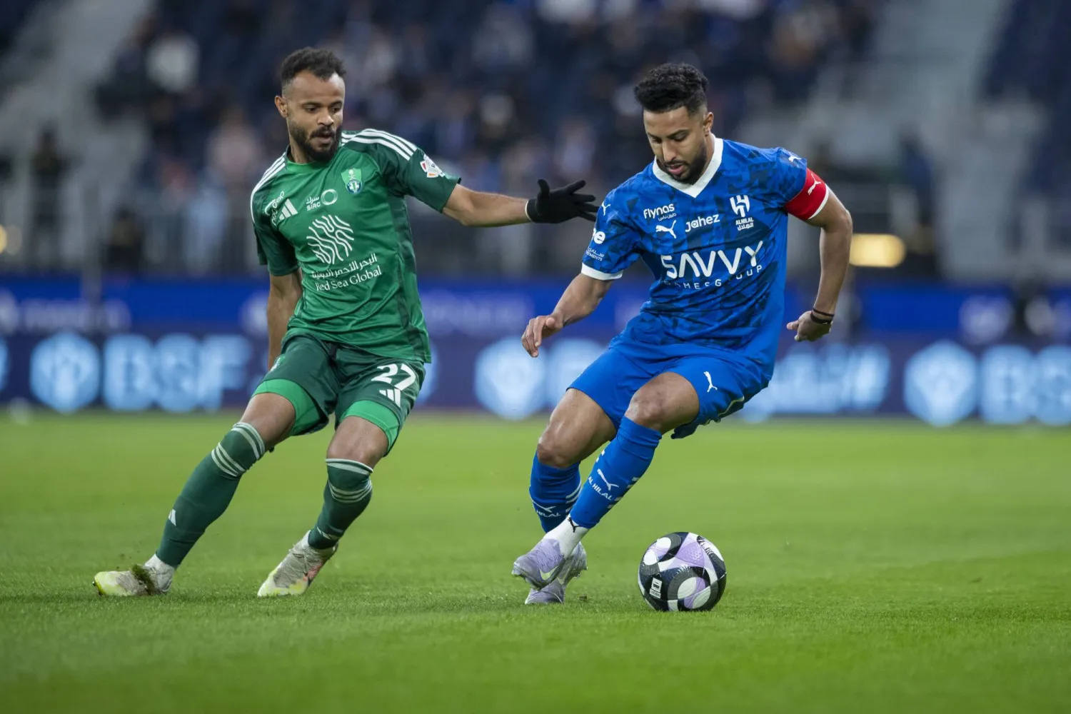 الهلال والأهلي 32 لقاء في حقبة دوري المحترفين «للزعيم» نصيب الأسد بـ16 انتصاراً (تصوير: يزيد السمراني)
