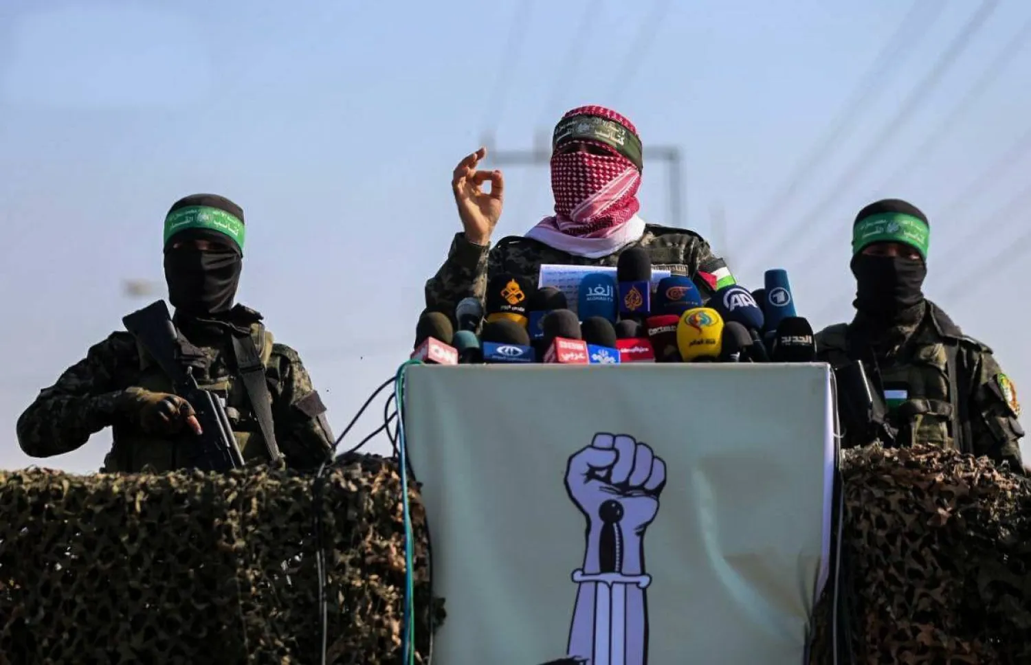 «أبو عبيدة» خلال خطاب في قطاع غزة (كتائب القسام)