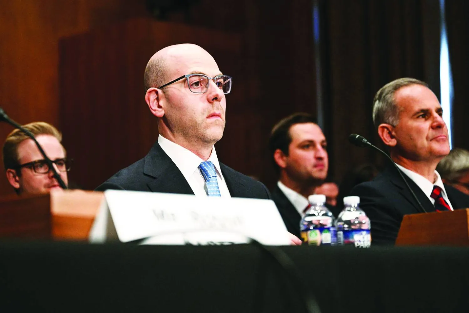 ستيفن ميران يدلي بشهادته خلال جلسة استماع في لجنة المصارف بمجلس الشيوخ لتأكيد تعيينه بمجلس «الاحتياطي الفيدرالي» (أ.ف.ب)