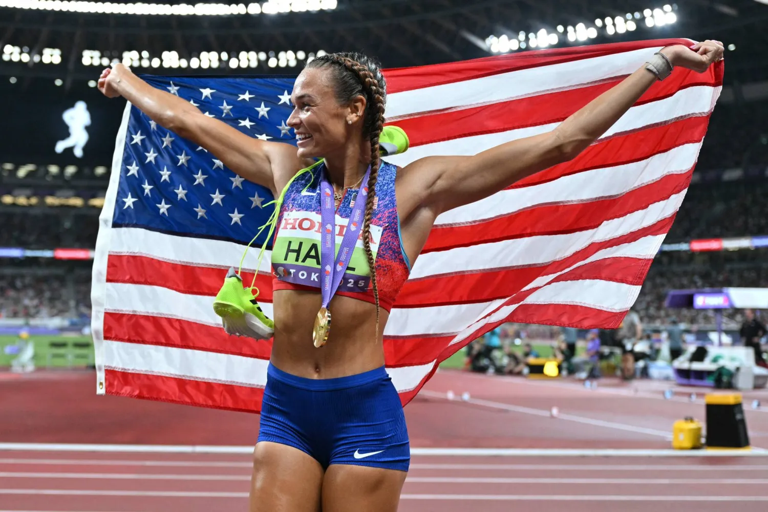 آنا هول (أ.ف.ب)