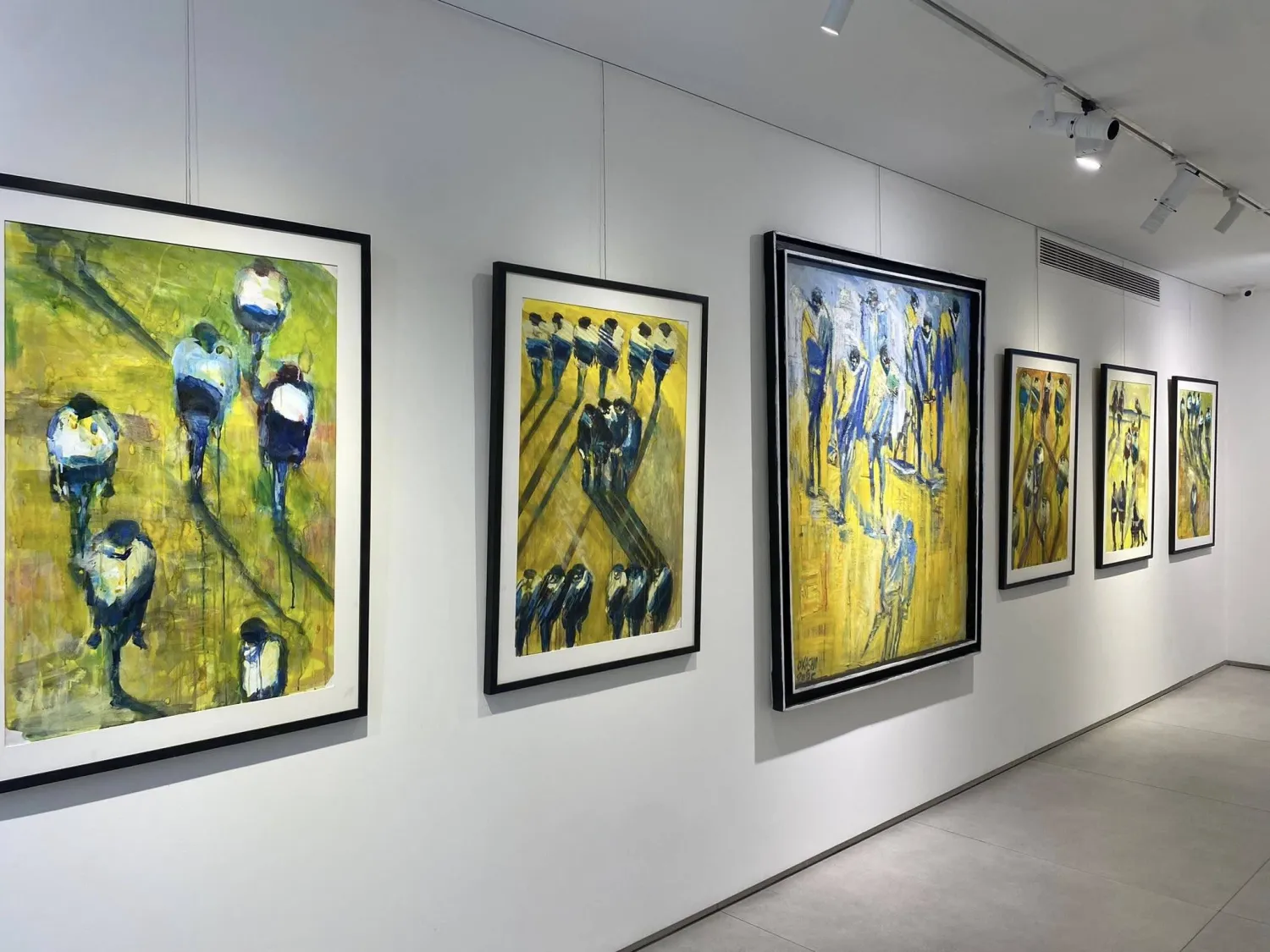 لوحات معرض «حكايات من باريس» (الشرق الأوسط)