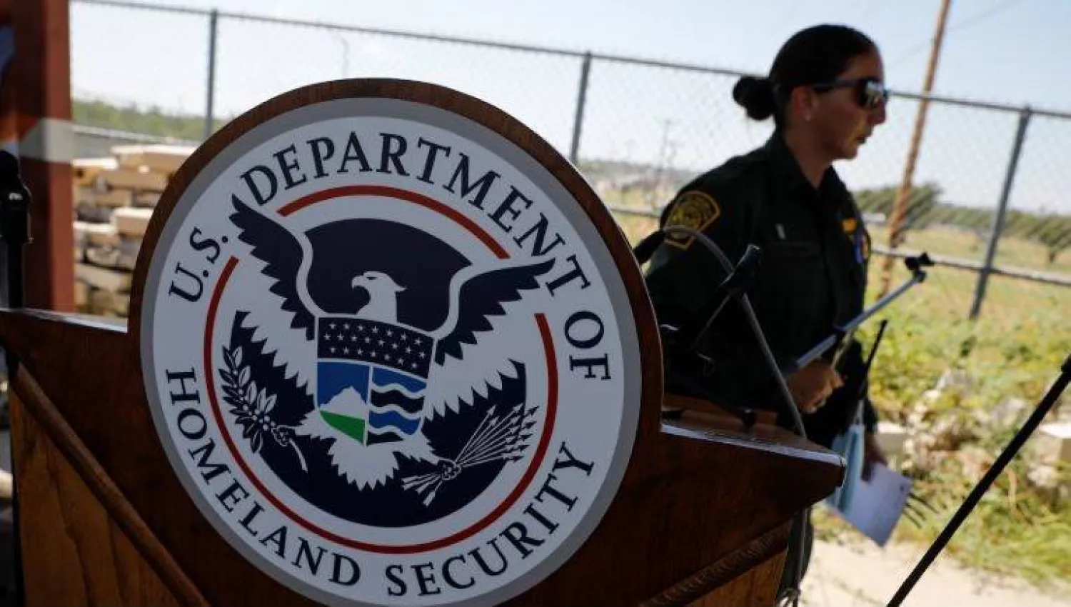 وزارة الأمن الداخلي الأميركية قررت أن تٌخضع طلبات اللجوء المقدمة من الفلسطينيين إلى فحص إضافي (رويترز)