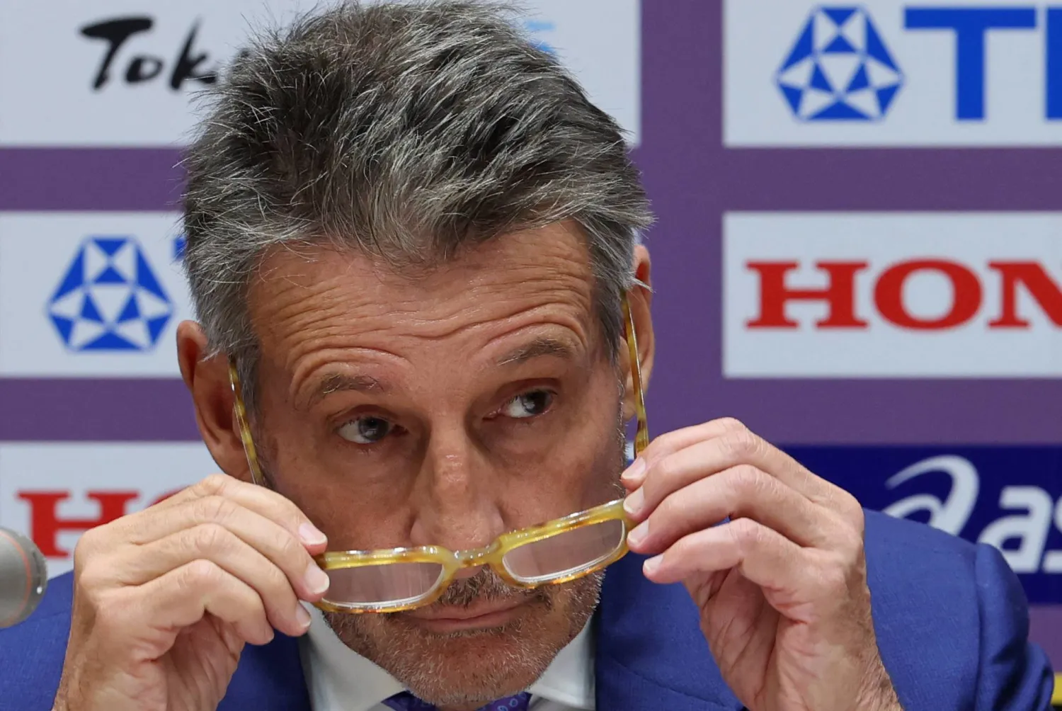 رئيس الاتحاد الدولي لألعاب القوى البريطاني سيباستيان كو (رويترز)