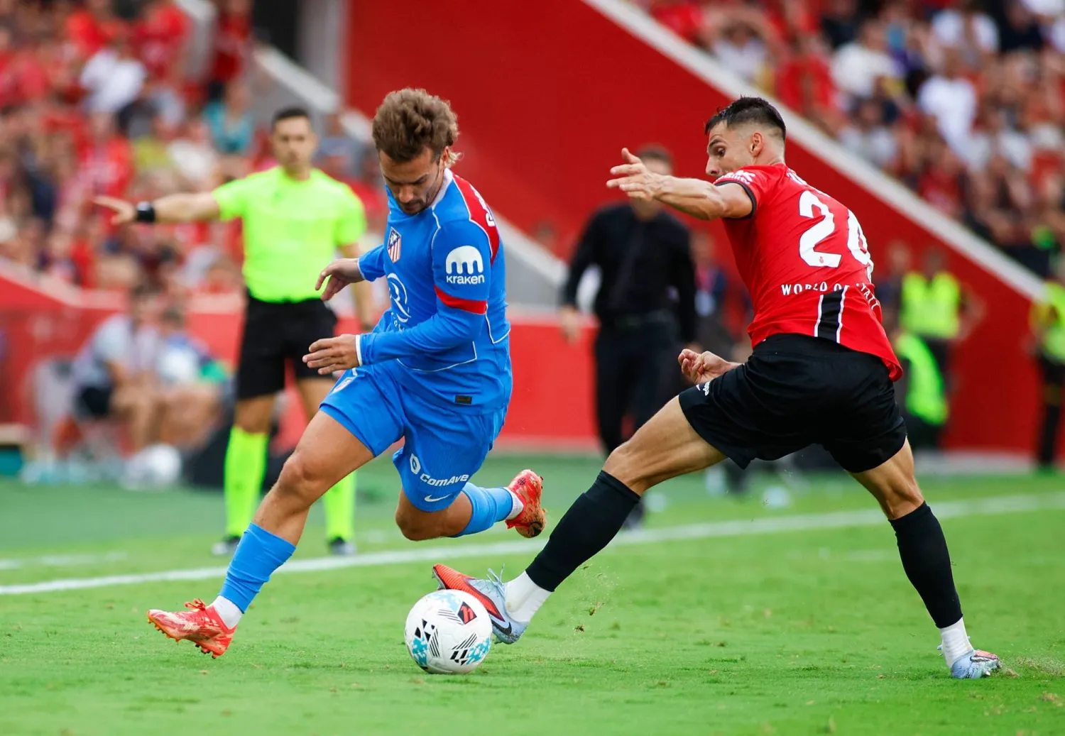 التعادل حكم مواجهة مايوركا وأتلتيكو مدريد (أ.ف.ب) 