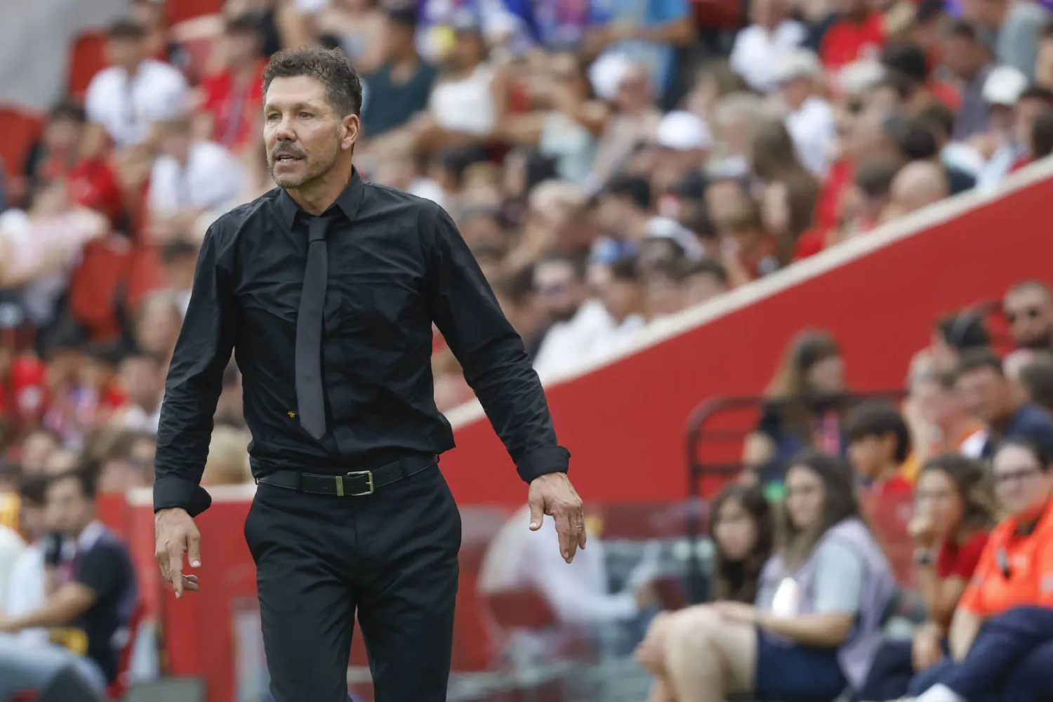 دييغو سيميوني مدرب اتليتكو مدريد (إ.ب.أ)