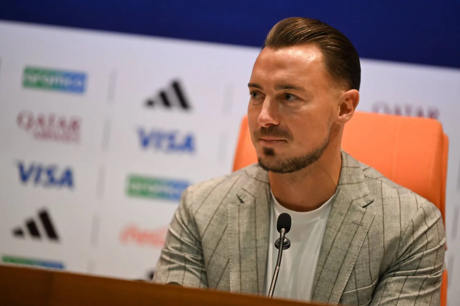 ماتياس يايسله خلال المؤتمر الصحافي (الشرق الأوسط)