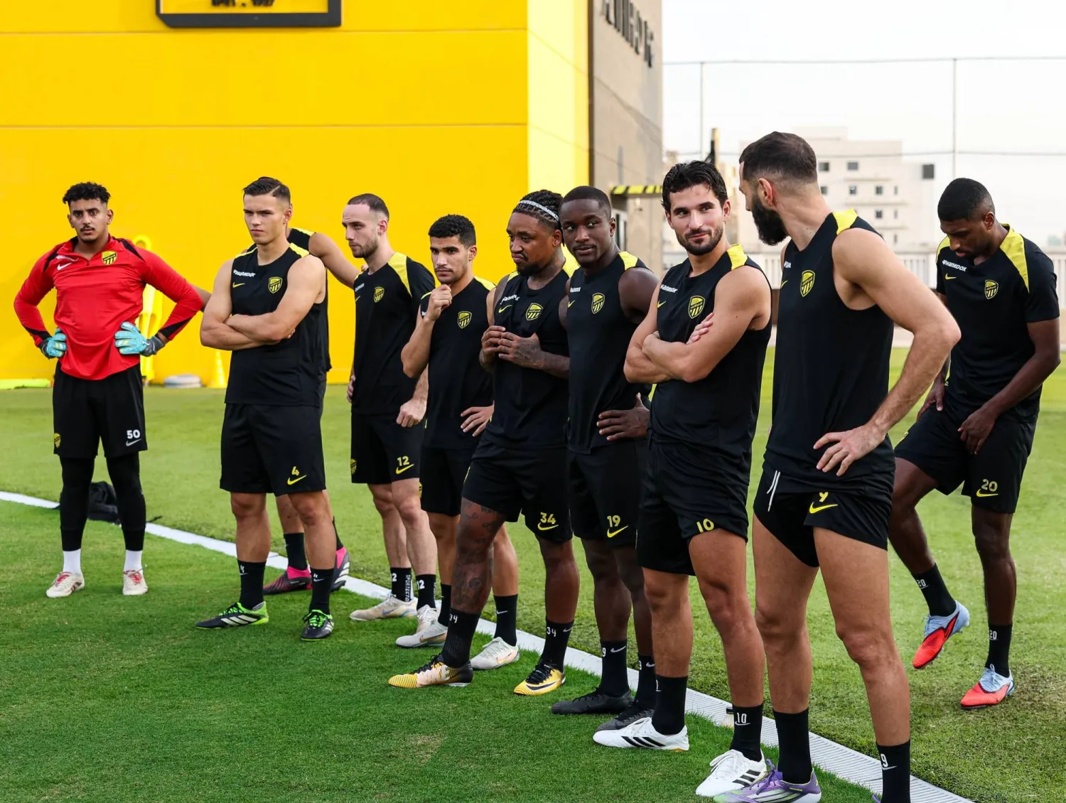 الاتحاد يلتقي الوحدة في «ديربي زمان» (الاتحاد) 