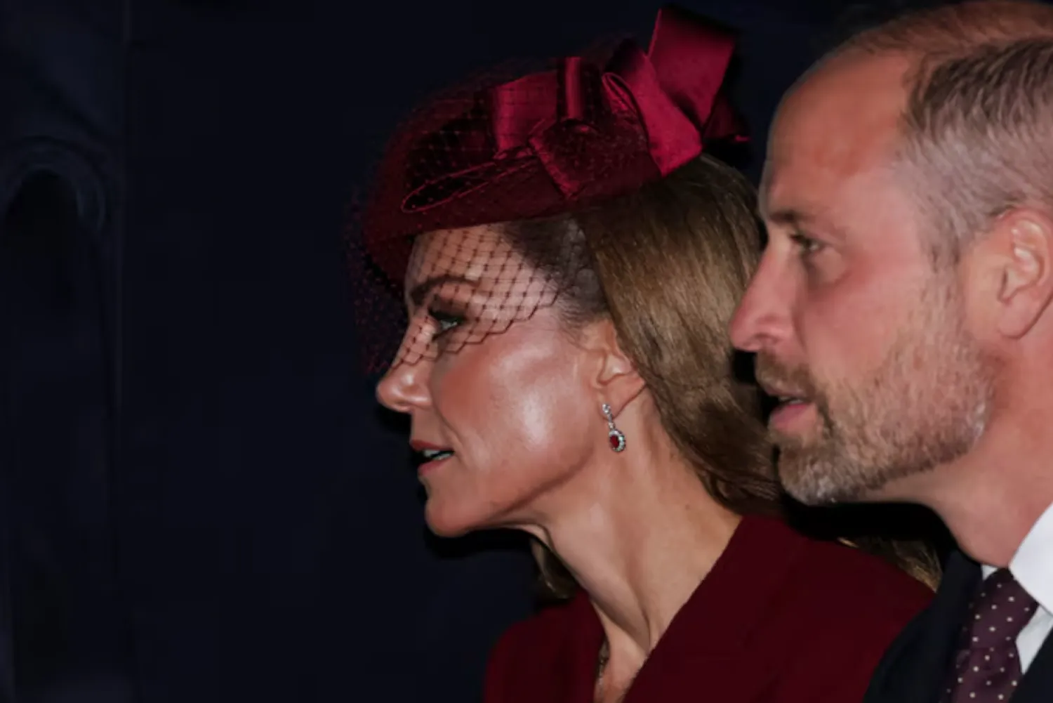 Britain's Prince William, Prince of Wales and Kate, Princess of Wales ride in a carriage during a procession through Windsor Castle, in Windsor, Britain, September 17, 2025. REUTERS/Toby Melville/Pool/File Photo 