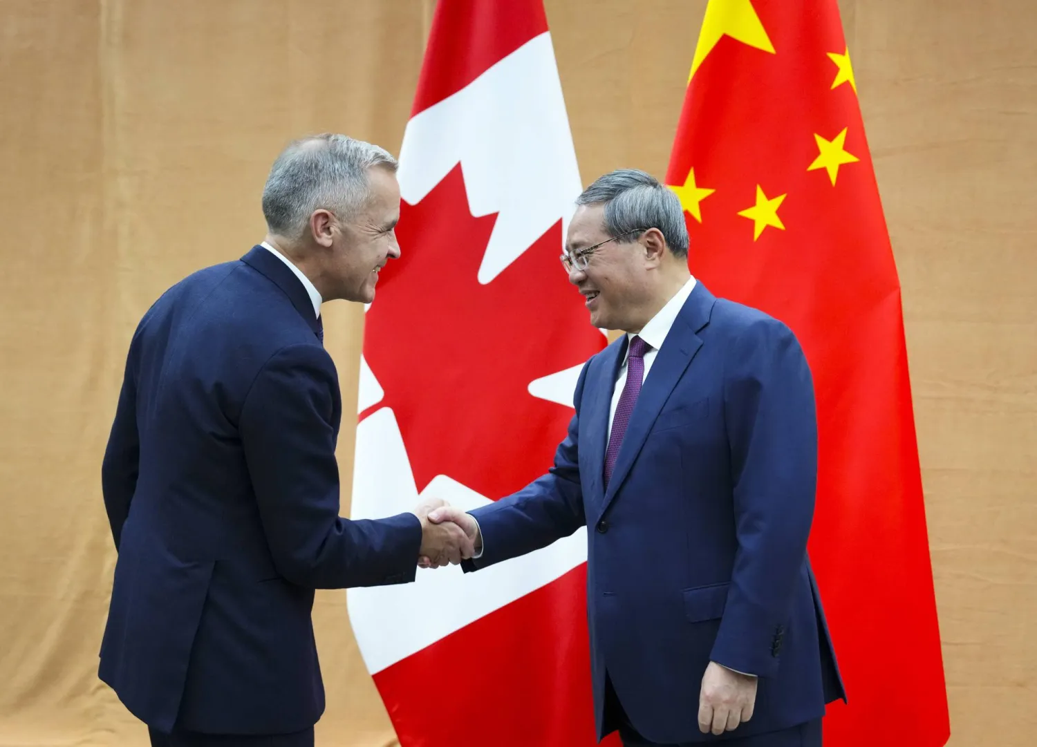 23 September 2025, US, New York: Canada's Prime Minister Mark Carney takes part in a meeting with Chinese Premier Li Qiang during the United Nations General Assembly (UNGA). (Sean Kilpatrick/Canadian Press via ZUMA Press/dpa)