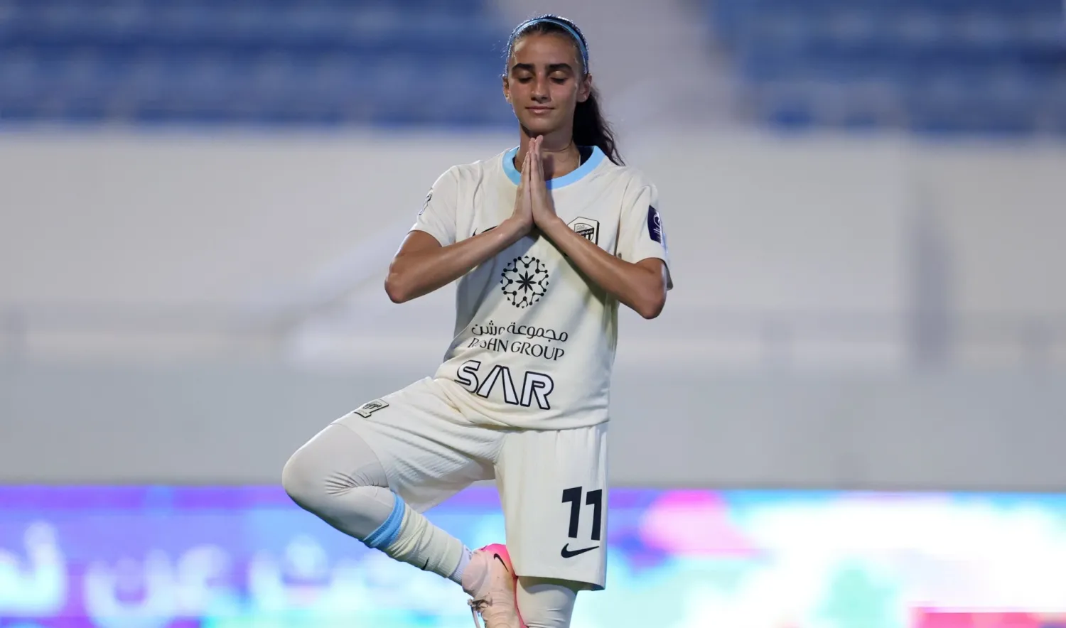 لاعبة الاتحاد هلا خاشقجي تحتفل بهدفها في شعلة الشرقية (نادي الاتحاد)