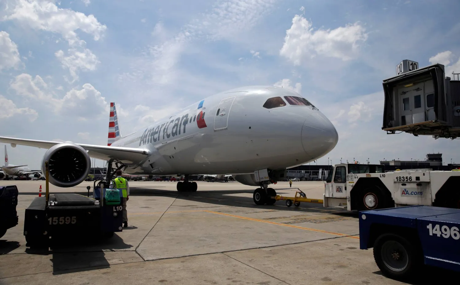 طائرة تابعة لـ«الخطوط الجوية الأميركية» (أ.ب)