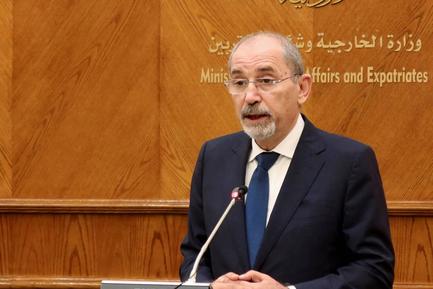 وزير الخارجية الأردني أيمن الصفدي (رويترز)