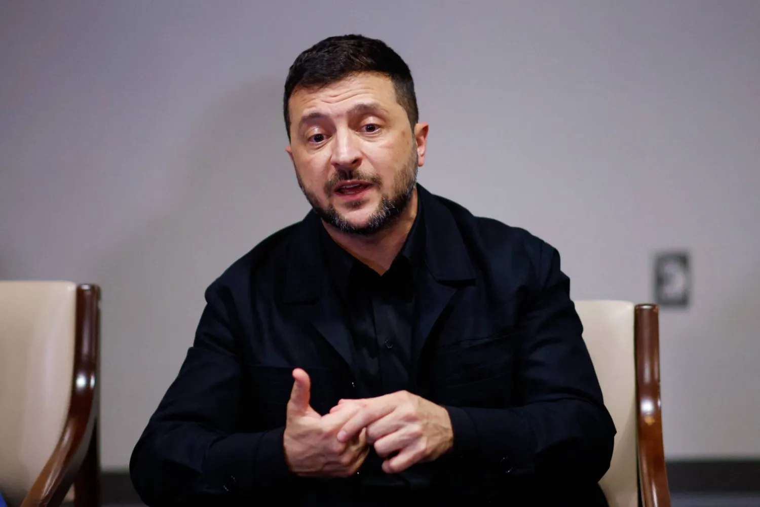 الرئيس الأوكراني فولوديمير زيلينسكي خلال مؤتمر صحافي على هامش اجتماعات الجمعية العامة للأمم المتحدة في نيويورك (أ.ف.ب)