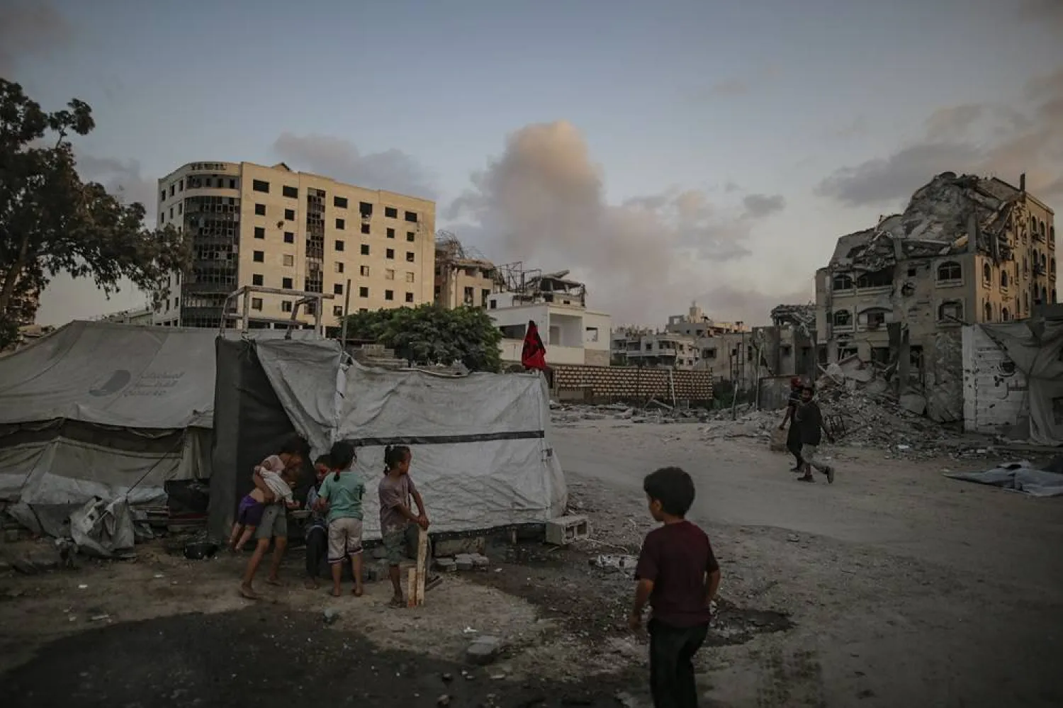 Smoke rises following an Israeli air strike during an Israeli military operation in Tal Al Hawa neighborhood in Gaza City, Gaza Strip, 26 September 2025. (EPA)