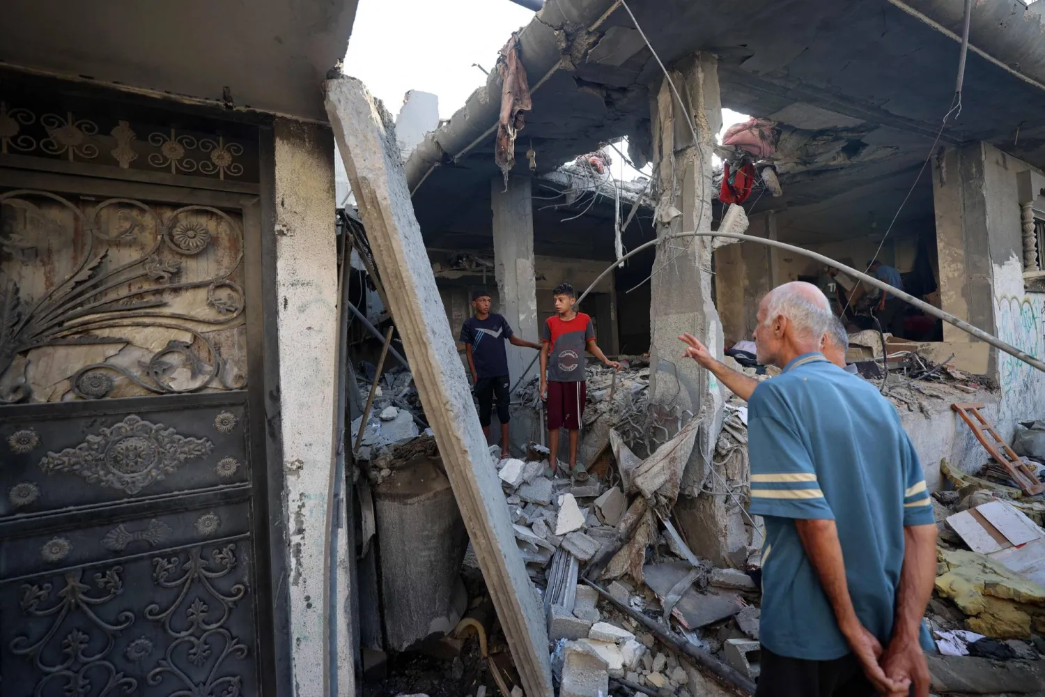 Israeli Strikes Kill at Least 44 People in Gaza