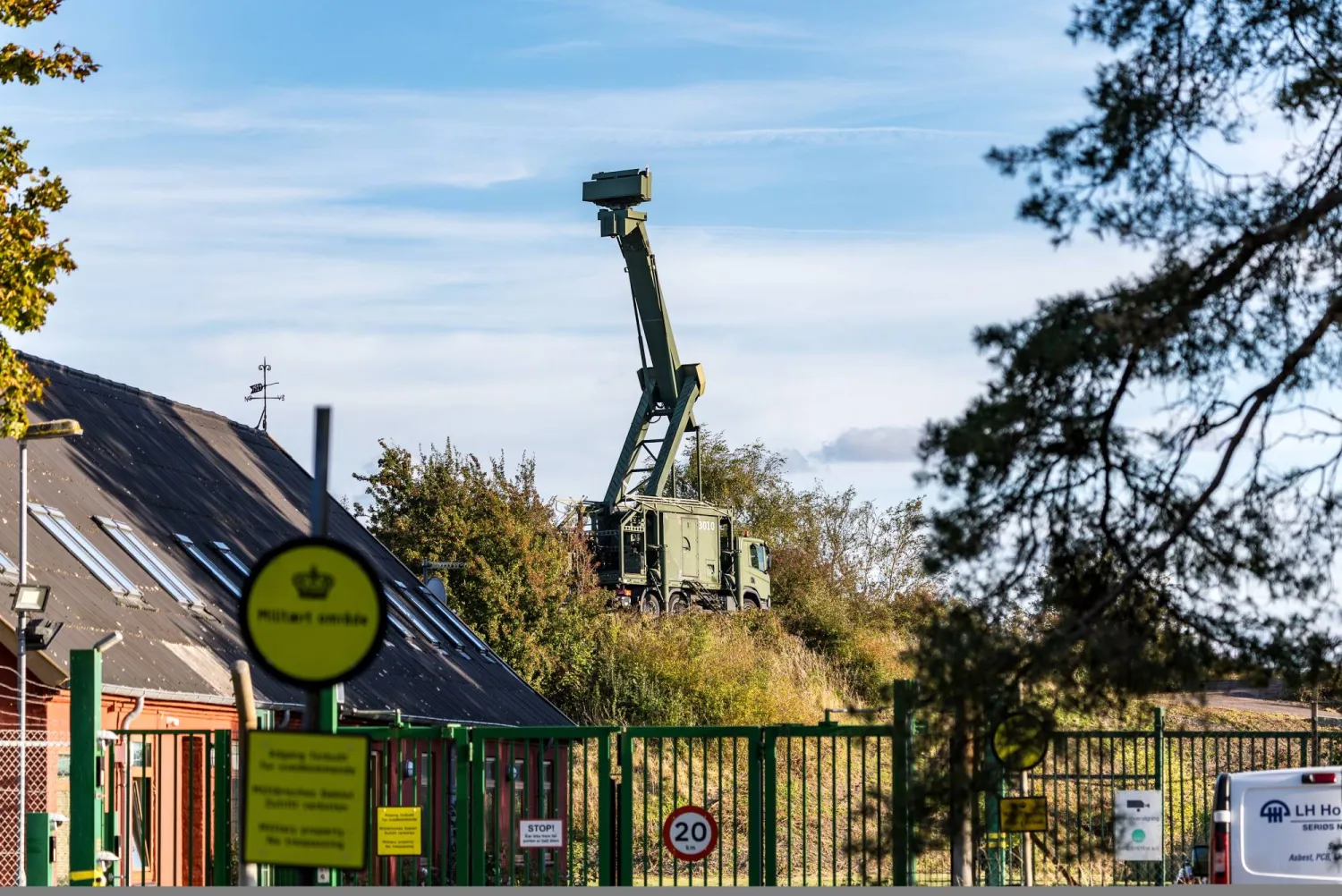 A mobile radar installation stands at the Danish military's area on Amager, Pionegaarden, near the village of Dragoer and on the coast of Oresund, the sea between Denmark and Sweden, in Dragoer, Denmark, 26 September 2025. EPA/Steven Knap