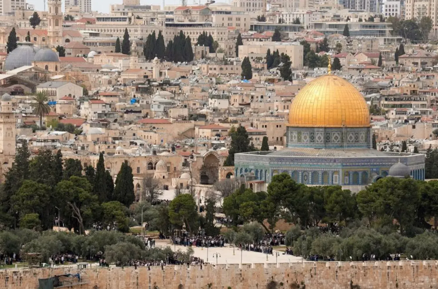 A general view of Al-Aqsa Mosque compound, also known to Jews as Temple Mount, as Muslim worshippers attend the last Friday prayers of the holy fasting month of Ramadan, in Jerusalem, March 28, 2025. (Reuters)
