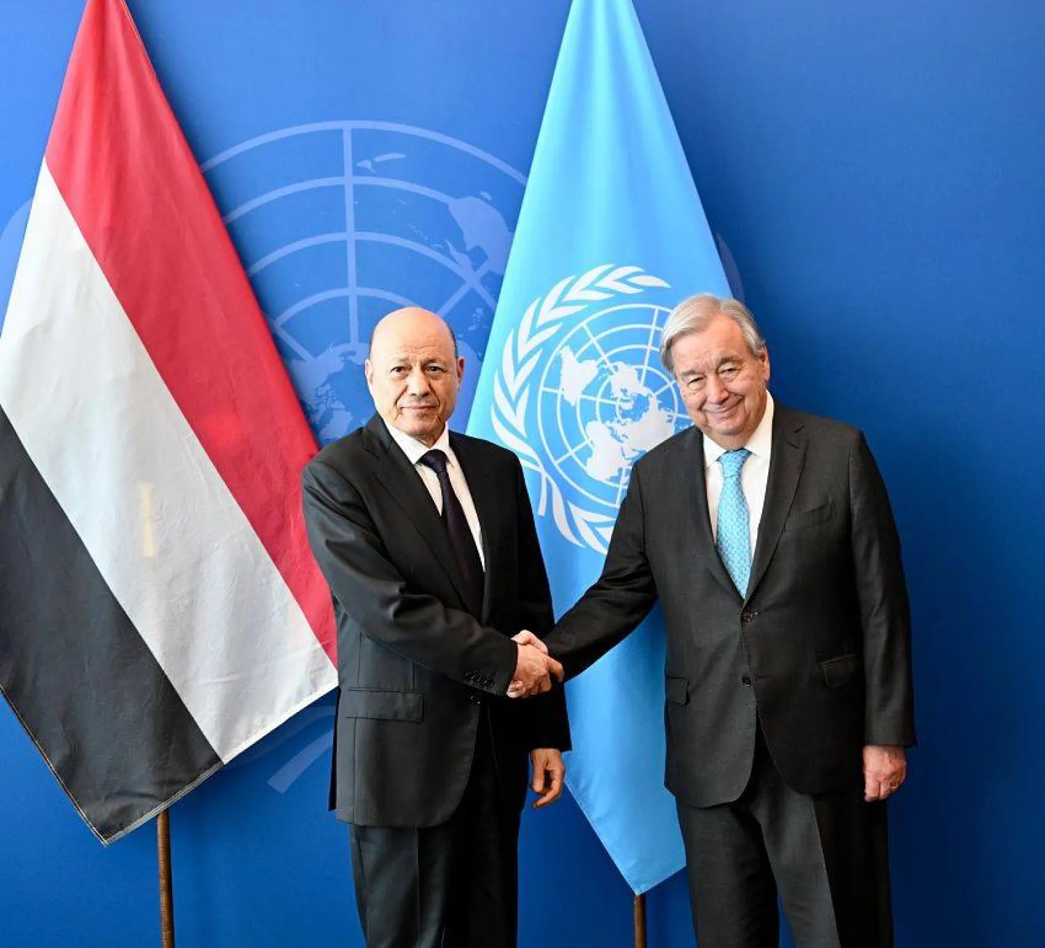 United Nations Secretary-General Antonio Guterres and Yemeni Presidential Leadership Council Chairman Dr. Rashad al-Alimi meet in New York on Friday. (Saba)