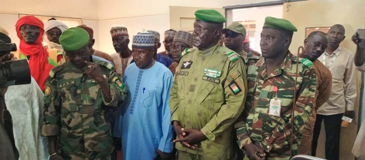 مبعوث من رئيس النيجر يقدم واجب العزاء لذوي ضحايا هجوم الجيش (إعلام محلي)