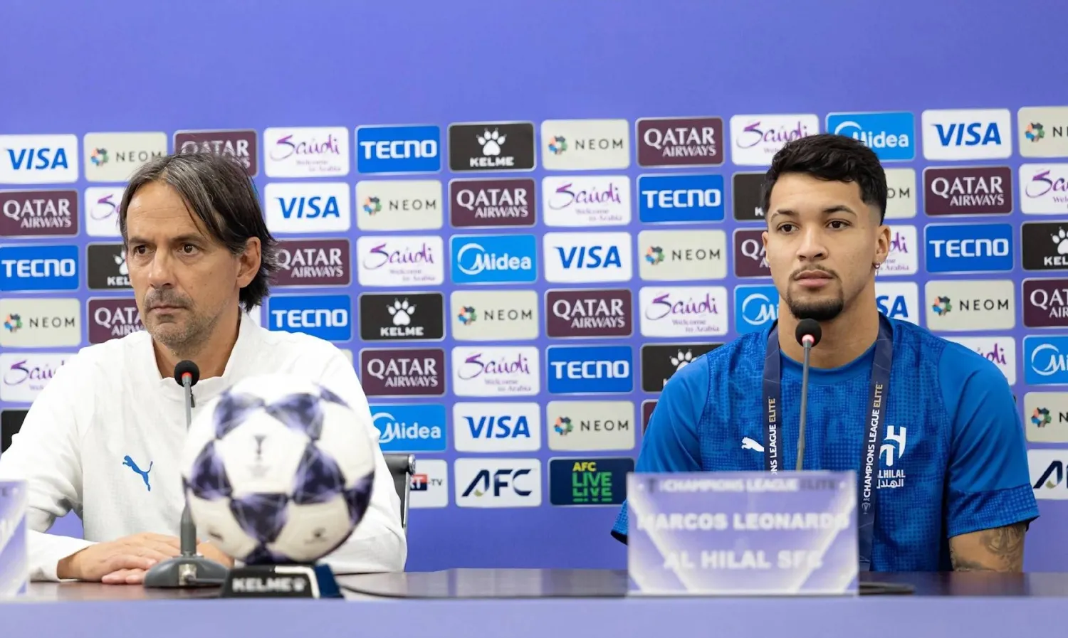 إنزاغي وليوناردو خلال المؤتمر الصحافي (نادي الهلال)