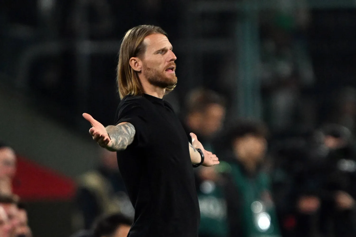 يوجين بولانسكي مدرب بوروسيا مونشنغلادباخ (د.ب.أ) 