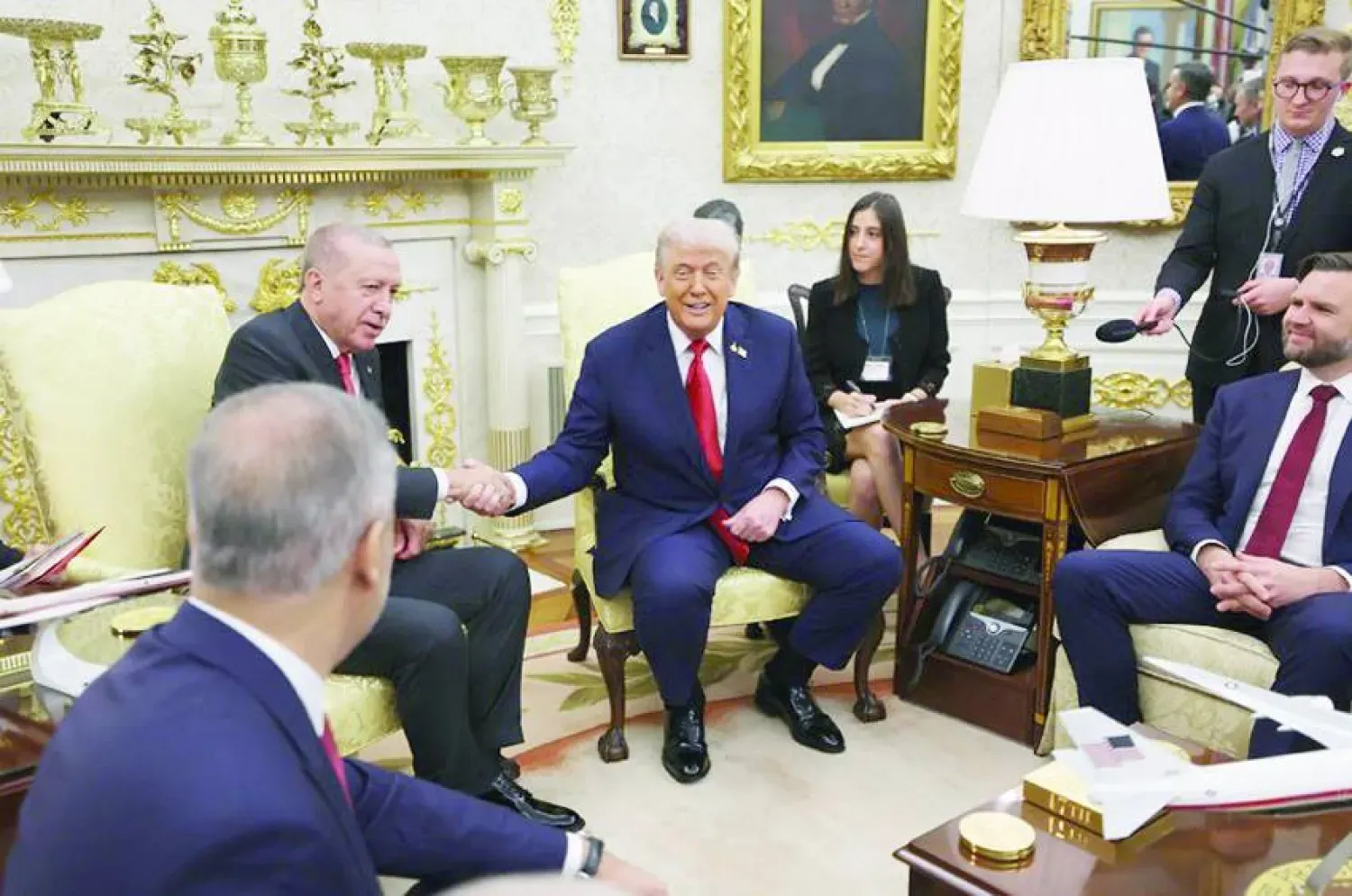 ABD Başkanı Donald Trump ile Türkiye Cumhurbaşkanı Recep Tayyip Erdoğan, geçtiğimiz perşembe günü Beyaz Saray'da yaptıkları görüşmede Suriye konusunu ele aldı. (Türkiye Cumhurbaşkanlığı)