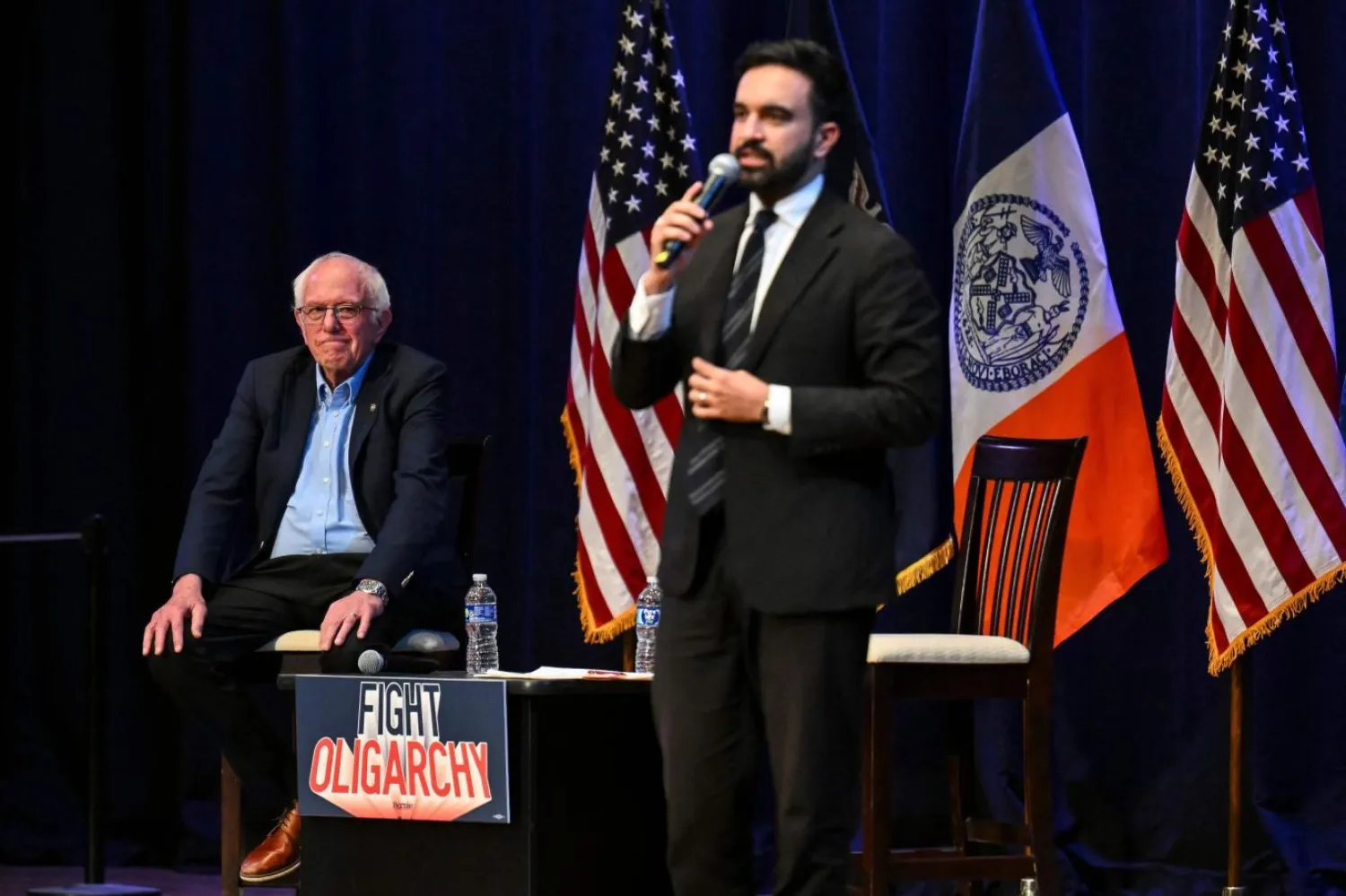 83 yaşındaki Sanders, 2016 ve 2020'de Demokrat Parti'nin adayı olmak için mücadele edip Hillary Clinton ve Joe Biden'a kaybetmişti (AFP)