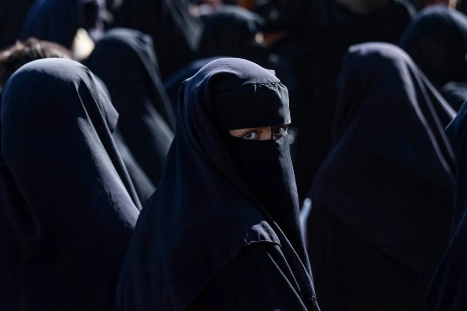 Bağdat, bu yılın başlarından bu yana Suriye'den 5 binden fazla vatandaşını geri aldığı 13 nakil operasyonu gerçekleştirdi (AFP)