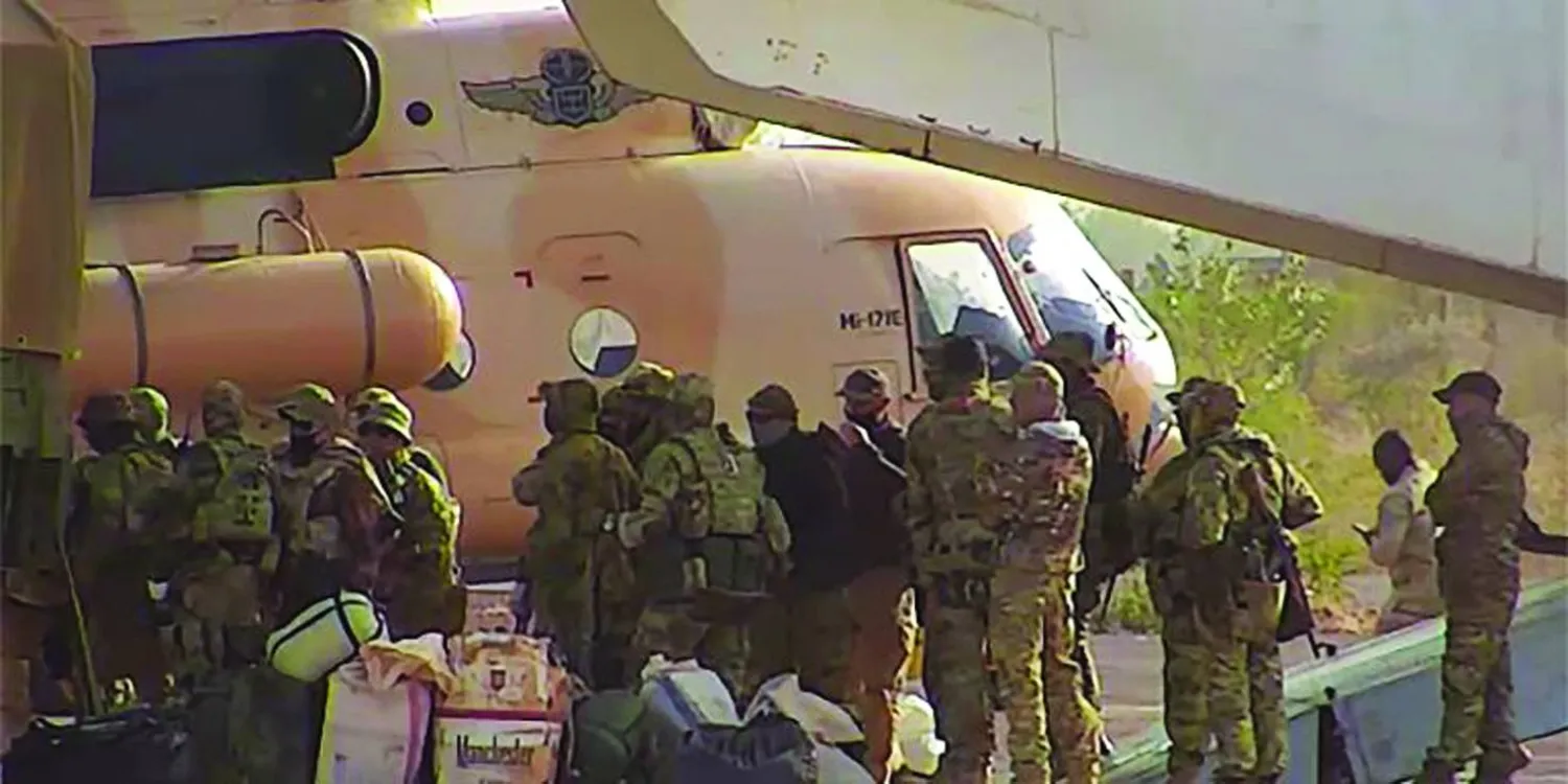 عناصر من مجموعة «فاغنر» و«فيلق أفريقيا» أرسلتهم روسيا لمساعدة جيوش بلدان الساحل على التصدي للمتطرفين (أرشيفية - متداولة)