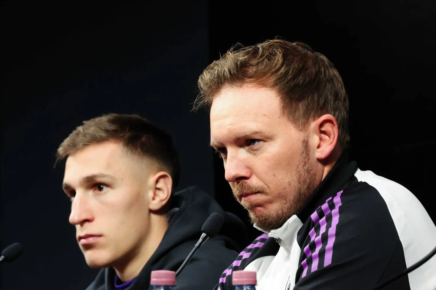 ناغلسمان أعاد المدافع نيكو شلوتربيك للتشكيلة الألمانية (د.ب.أ)