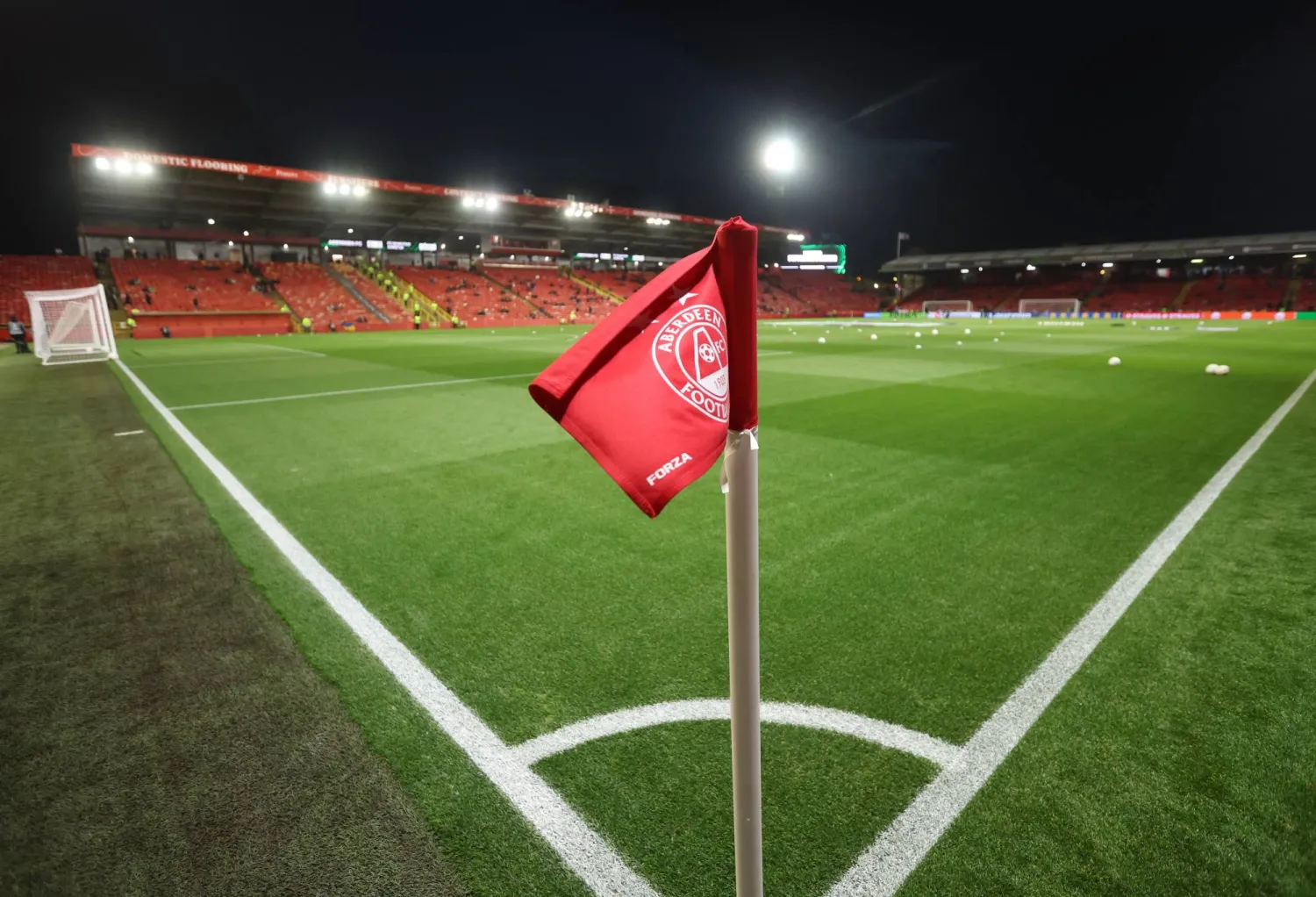 الحكم أدين بـ16 تهمة (رويترز)