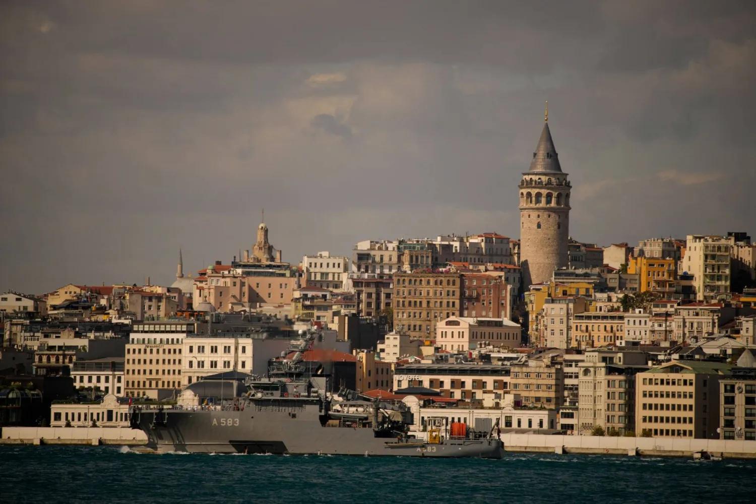 TCG Isin dredger ship sails during a naval parade on the Bosphorus marking the 487th anniversary of the Preveza naval battle and celebrating the Turkish Naval Forces day, in Istanbul, Türkiye, Saturday, Sept. 27, 2025.(AP)