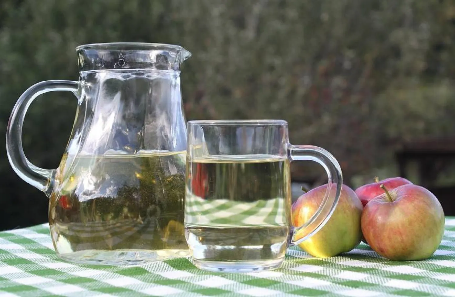 خل التفاح يمكن أن يُحسّن مستوى السكر بالدم (بكسباي)