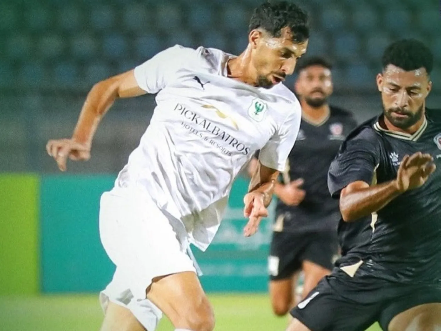 المصري البورسعيدي تصدر الدوري مؤقتاً (المصري البورسعيدي)