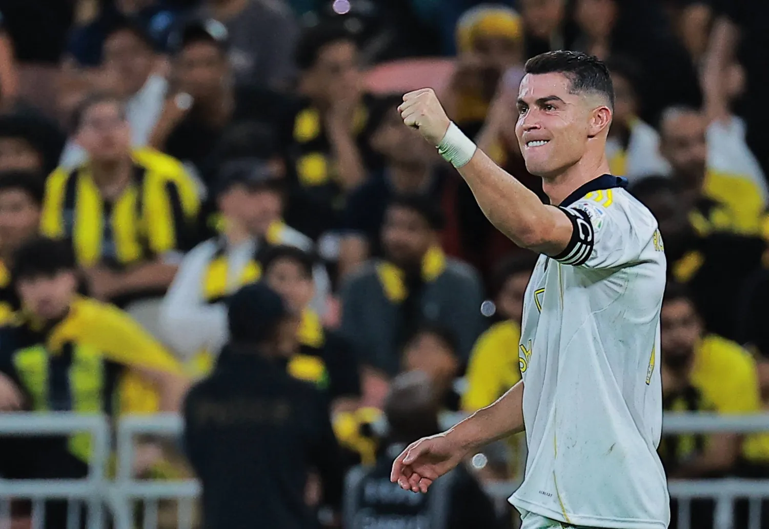 كريستيانو رونالدو قد يصحب بعثة النصر للهند (رويترز)