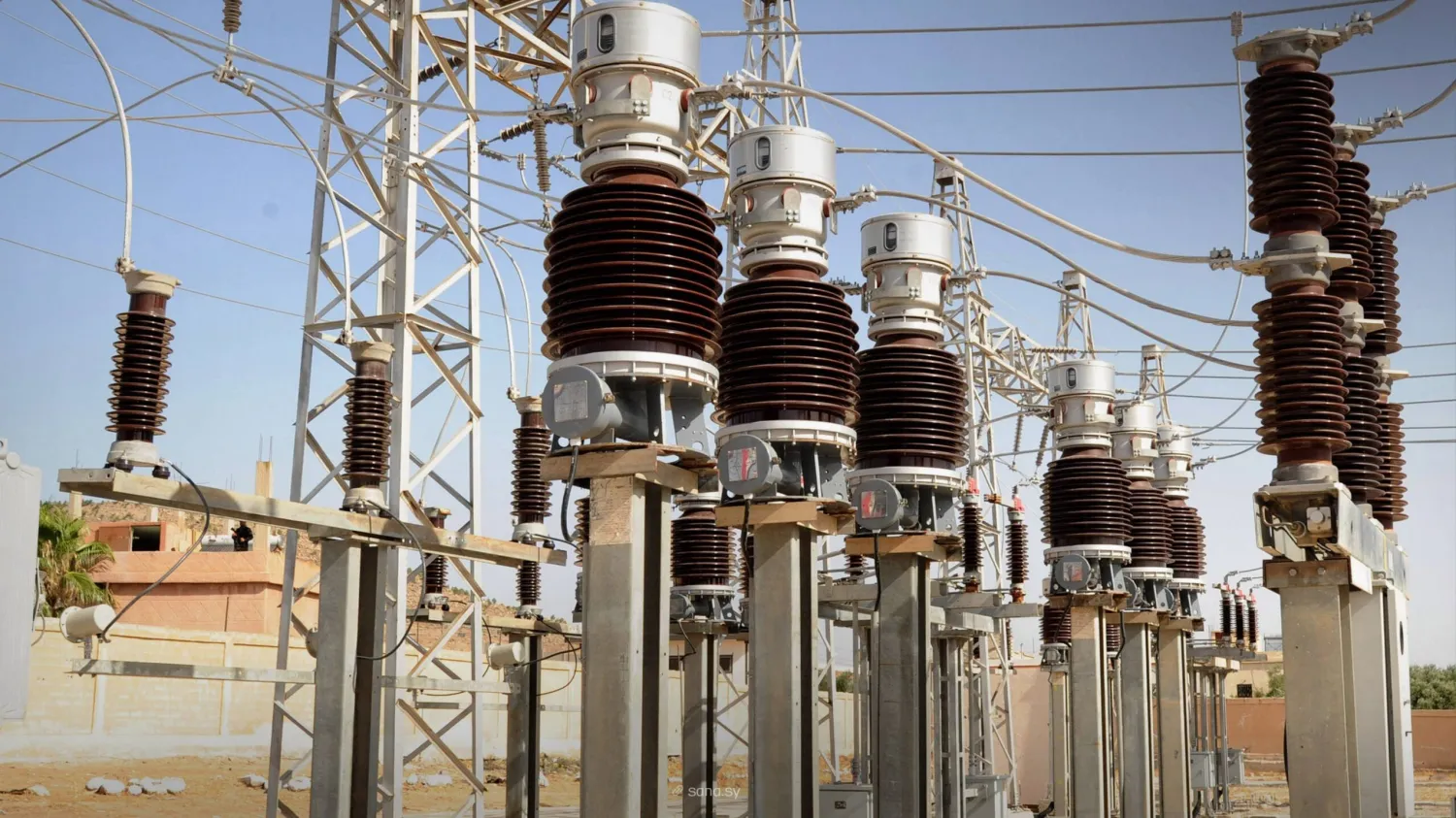 وزارة الطاقة السورية: تحديات كبرى تواجه منظومة توليد ونقل وتوزيع الكهرباء